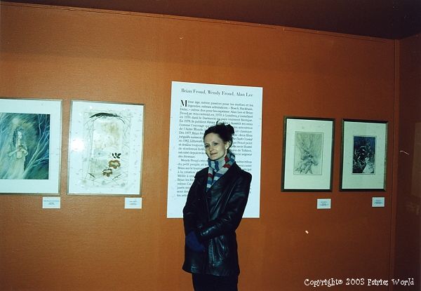 Myrea Pettit at the Exhibition Copyright© 2004 Fairies World